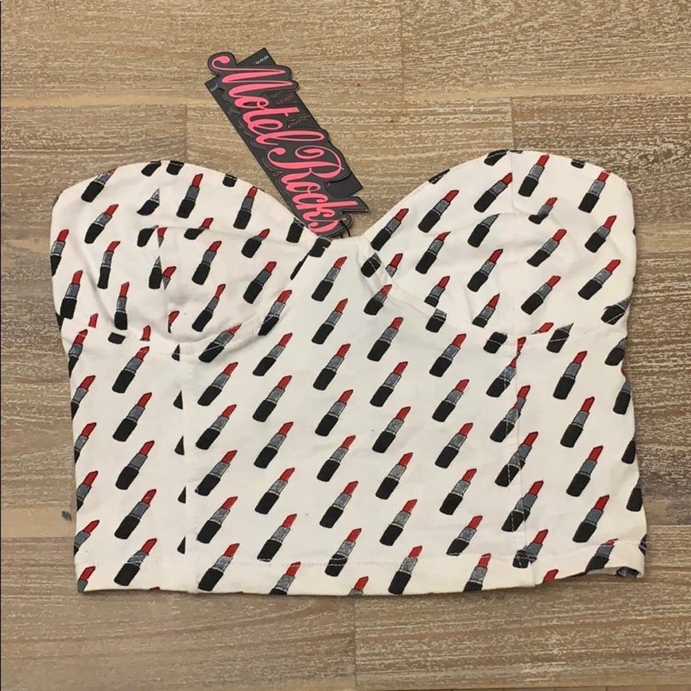 Motel Rocks Lipstick Print Crop Top XS